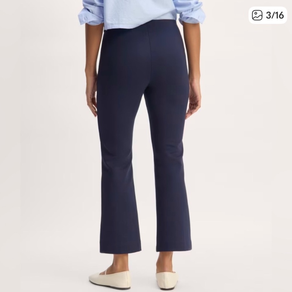 NWT Everlane The Dream Kick Flare Pin-tuck Side Zip Pull On Trouser Navy L - Picture 4 of 16